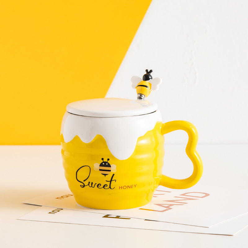Creative Ceramic Cup With Lid Cartoon Cute Bee Mug Office Coffee Cup Practical Advertising Gift Water Cup