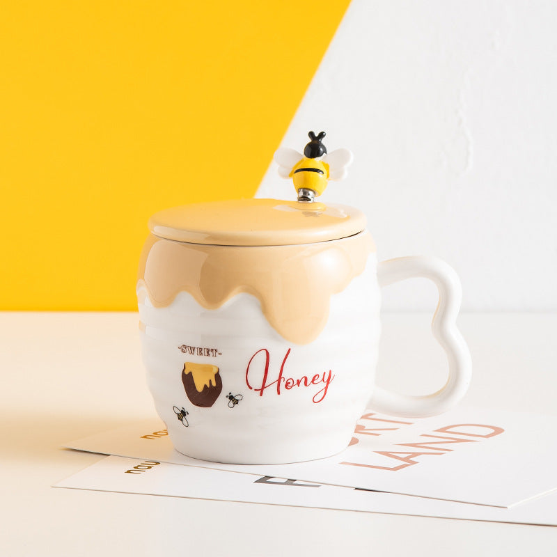 Creative Ceramic Cup With Lid Cartoon Cute Bee Mug Office Coffee Cup Practical Advertising Gift Water Cup