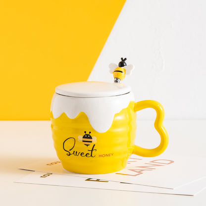 Creative Ceramic Cup With Lid Cartoon Cute Bee Mug Office Coffee Cup Practical Advertising Gift Water Cup